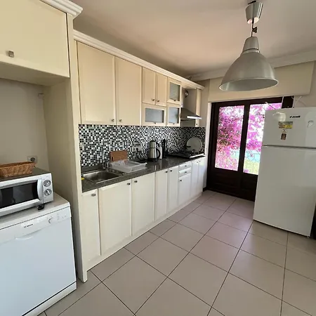 Apartman Derya Kaş